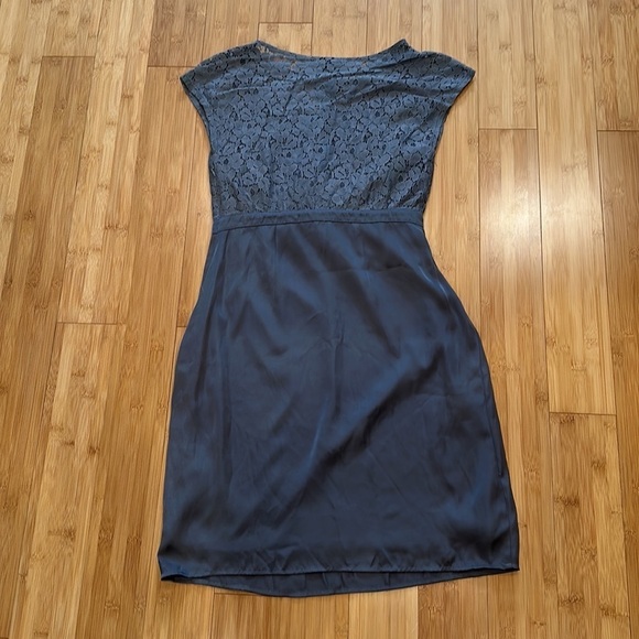 Formal dress size 6 women’s - Picture 4 of 10